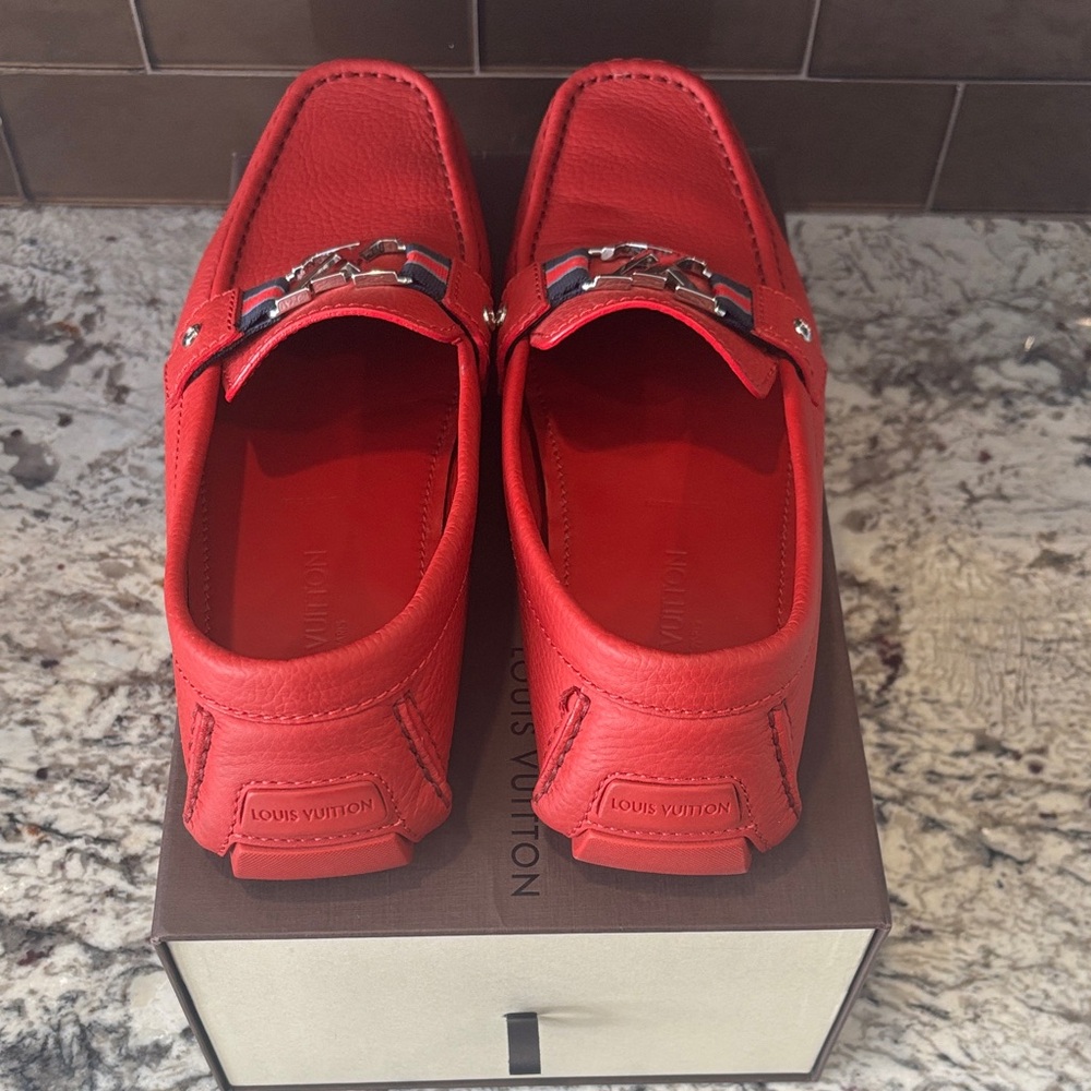 Louis Vuitton Vibrant Red Driving Shoes - Picture 4 of 11